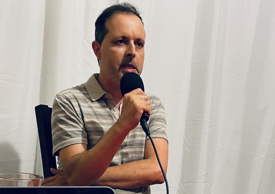 Trajetórias Acadêmicas no Canadá: Lições de um Professor Universitário, com Anderson Araújo